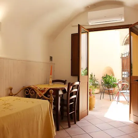 Pensión Antica Dimora - Ospitalita E Tradizione 4*