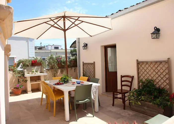 ゲストハウス Antica Dimora - Ospitalita E Tradizione 4*