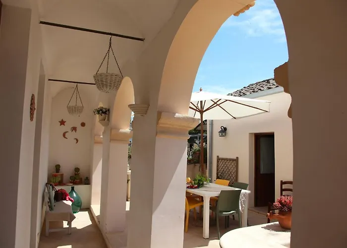 Antica Dimora - Ospitalita E Tradizione 4*